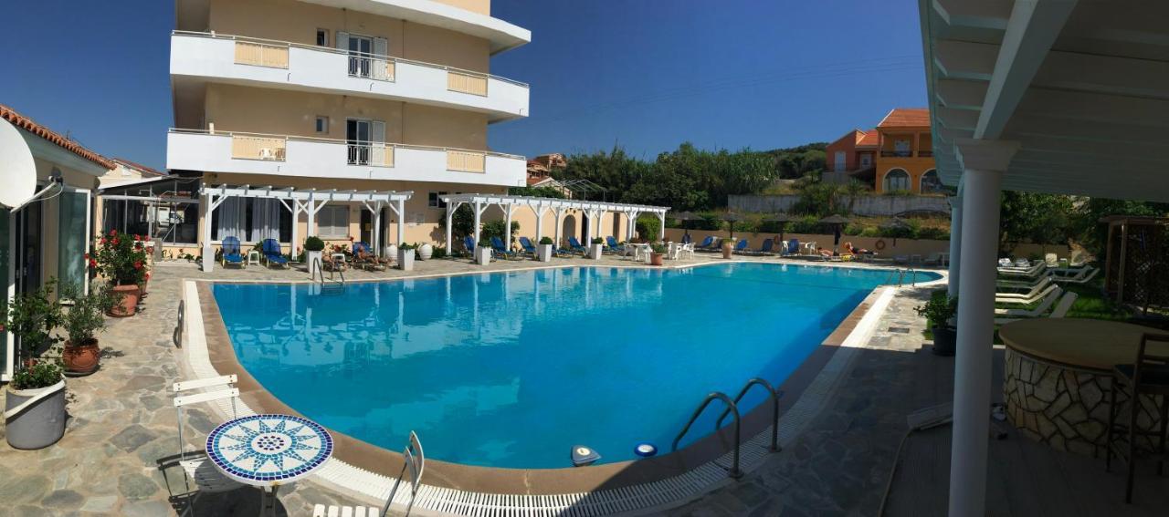 Nafsika Hotel アギオス・ステファノス エクステリア 写真